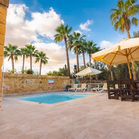Strawberry Hills Zejtun