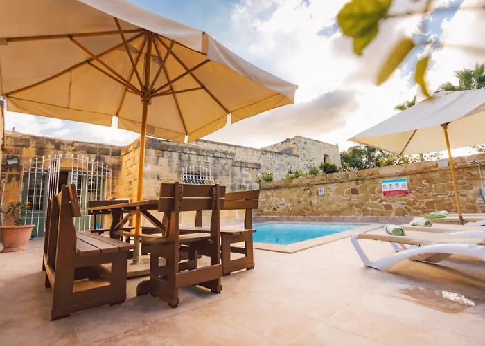 Strawberry Hills Villa